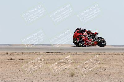 media/Apr-20-2025-CVMA (Sun) [[39090e8767]]/Race 5-Amateur Supersport Open/